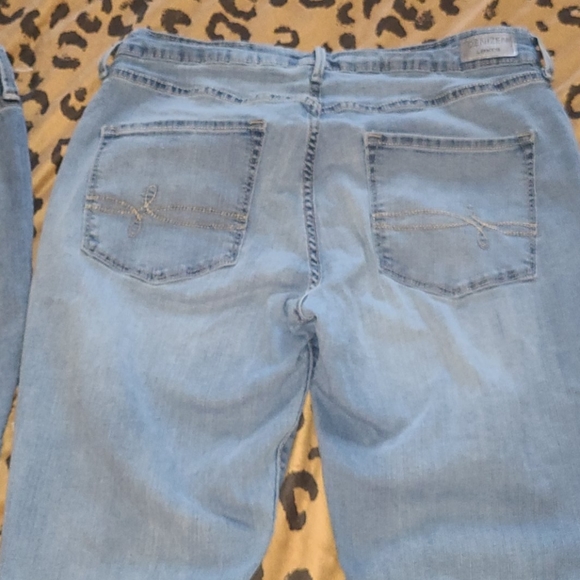 2 pair of size 12 stretch jeans - Picture 7 of 7